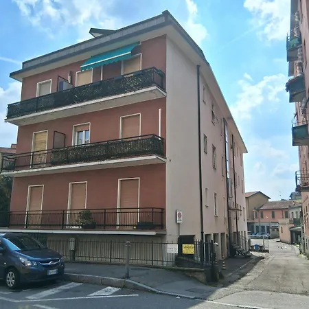 Casa Di Mutti Apartment Como